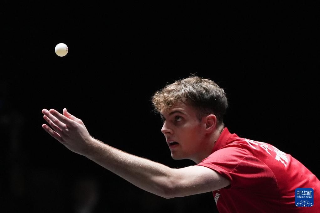 接触垒球的 接触垒球的