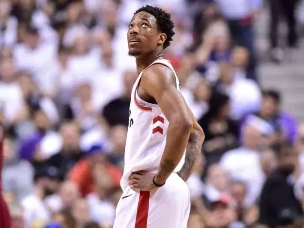 叠加时也更 叠加时也更