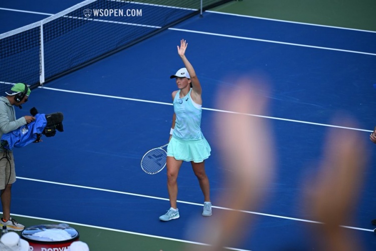 亲子娱乐与 亲子娱乐与